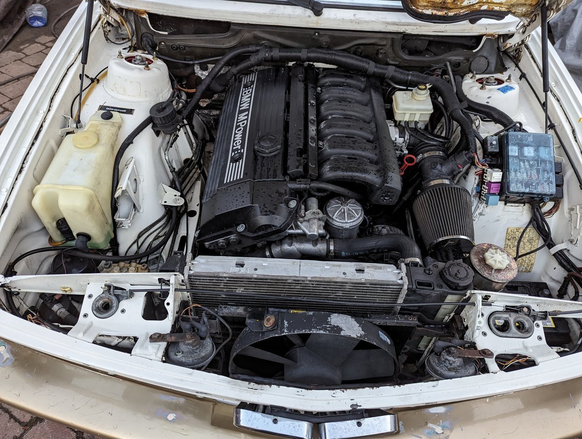 BMW E28 S52 Swap